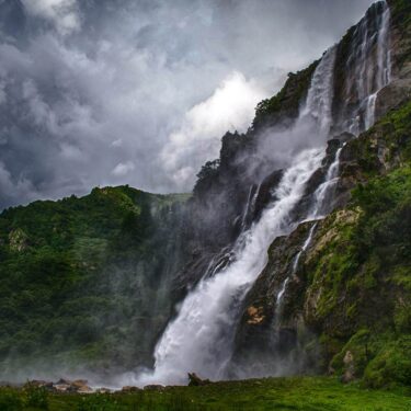 Top Waterfalls to Visit While Travelling to Arunachal