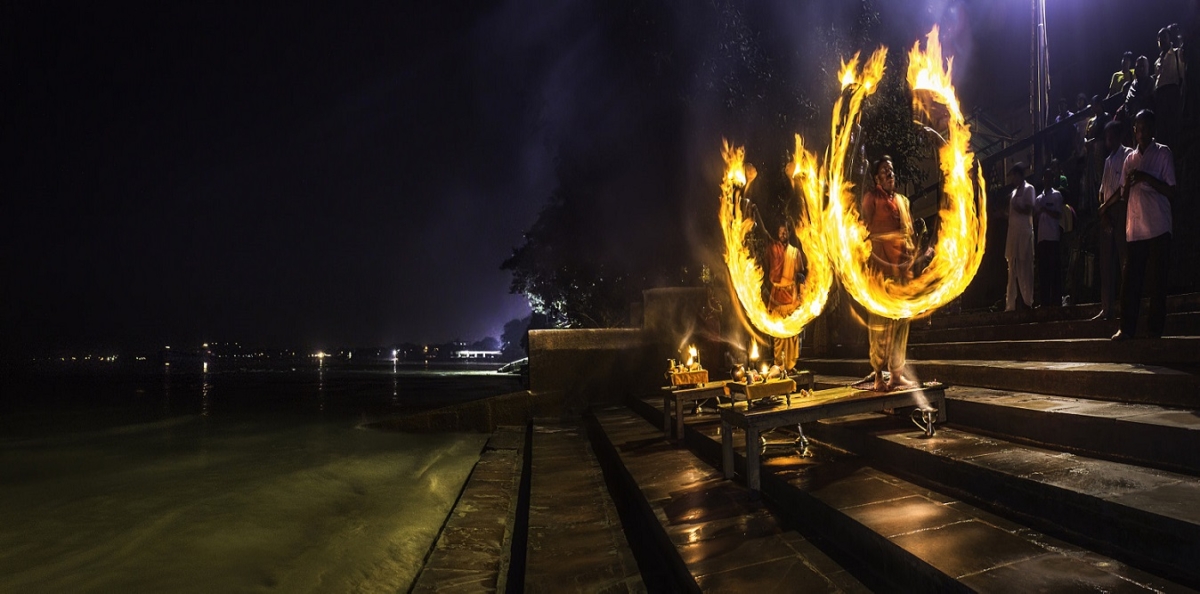 Evening Durga Puja Rituals Seen in the Ganges River Cruise Tour, Babu Ghat, Kolkata