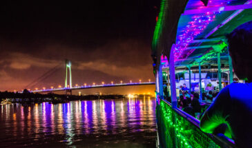 Kolkata Durga Puja Cruise Tour