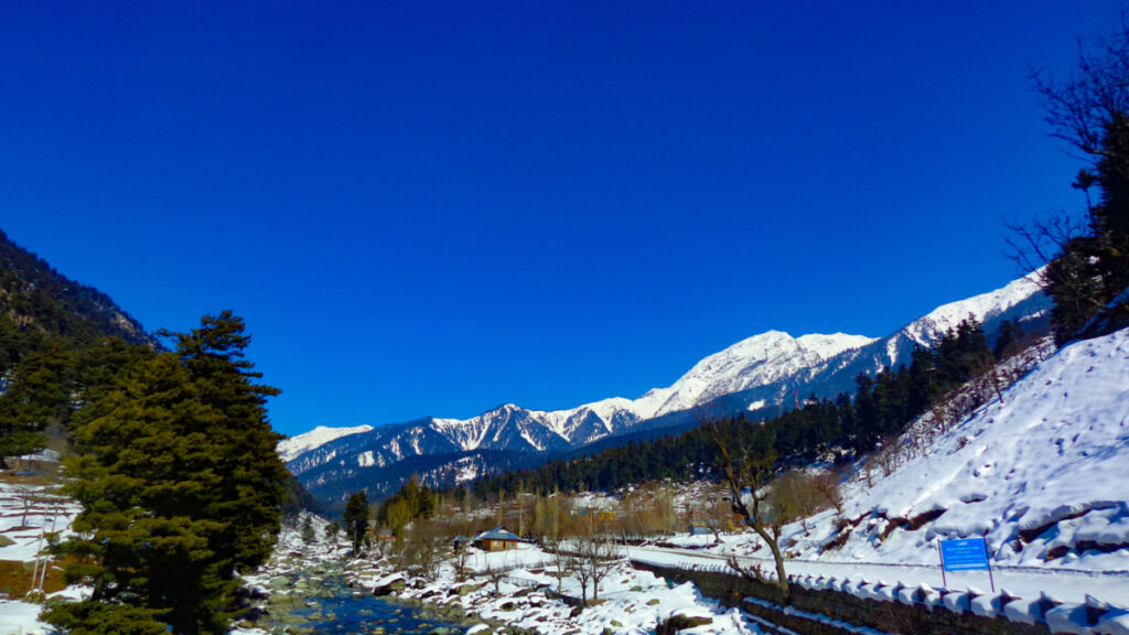 Pahalgam Leads the Way in Sustainable Tourism: Adopts Swachhta Green Leaf Rating System