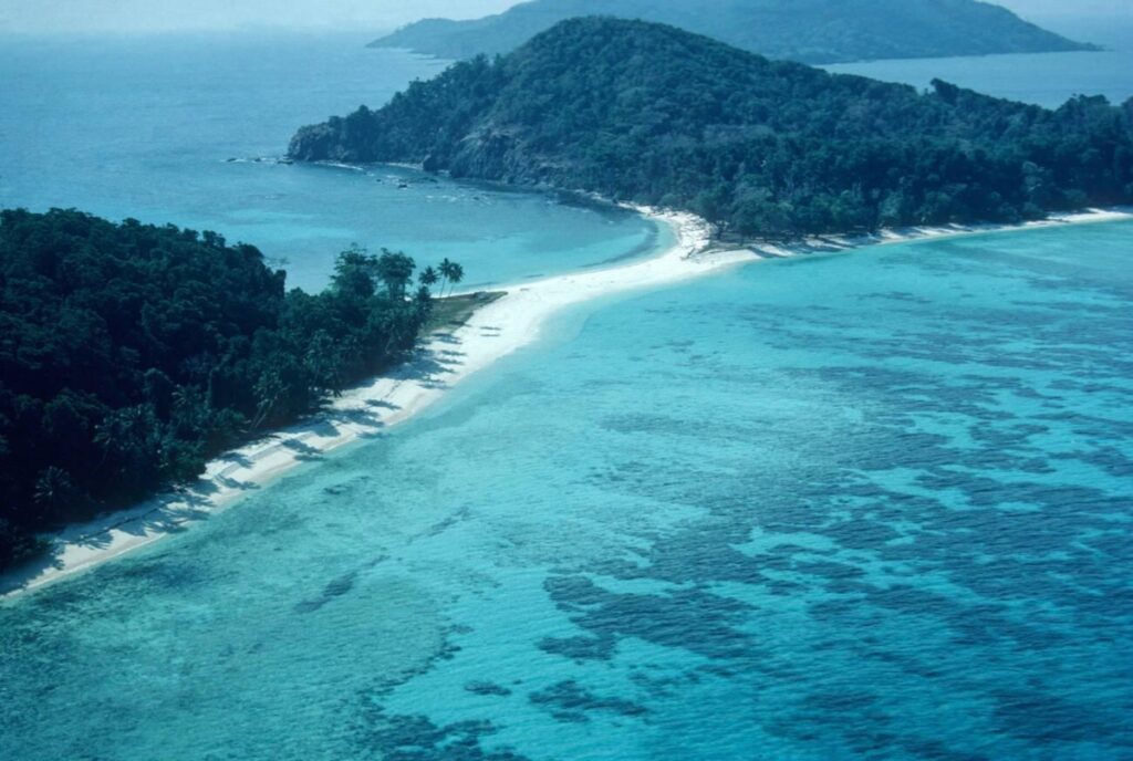 Idyllic Cinque Islands Now Open for Day Visits in Andaman & Nicobar