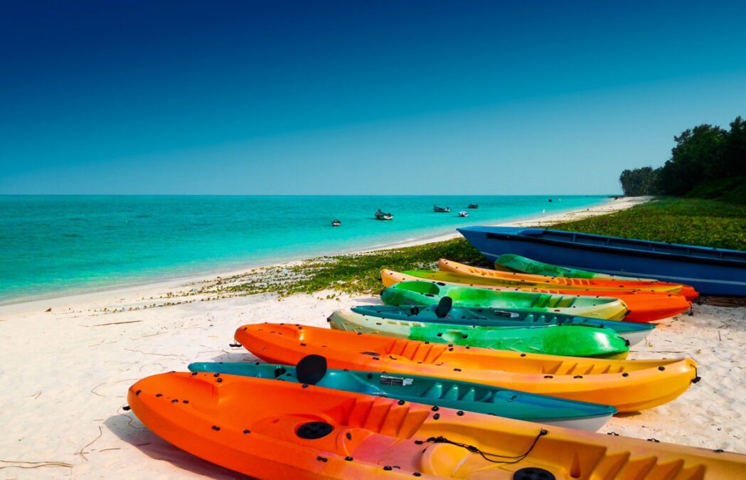 Kadmat beach is the one of the best beach in the World for Water Sports and other water based activities. Lakshadweep Adventure and Water Sports Packages by SetMyTrip
