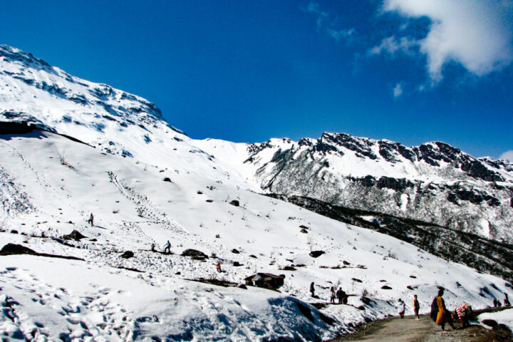 Winter Snow Expedition Guide to North Sikkim, India