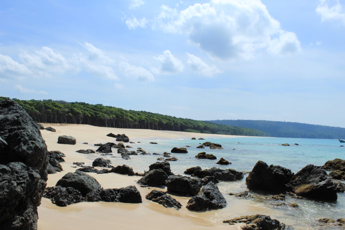 A portion of the Bada Khari Beach of Rutland Island with Coral rocks