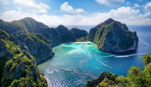 Phi Phi Islands Tour from Phuket (Courtesy: Google)