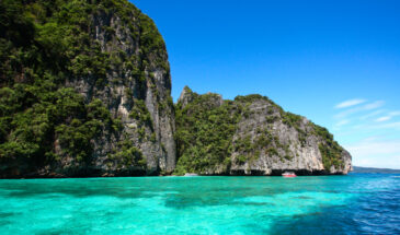 Phi Phi Lee Cliffs and Turquoise Water