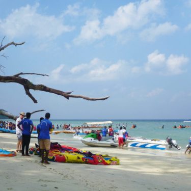Evaluation of Top Water Sports Spots in the Andaman Islands