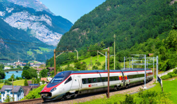 Vande Bharat Express Train to Kashmir from Delhi