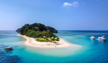 Jolly Buoy Island's Northern White Sand Beach