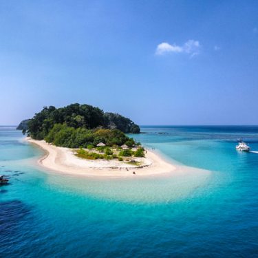 Jolly Buoy Island's Northern White Sand Beach