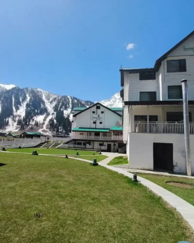 Jammu & Kashmir Tour Packages