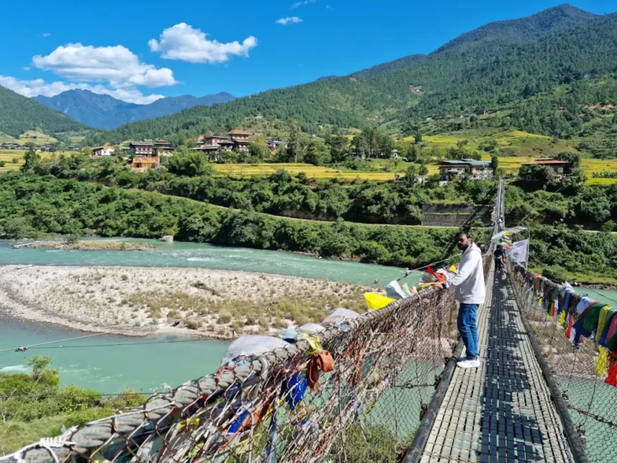 14N/15D Classic Bhutan Tour: Thimphu-Punakha-Bumthang-Gangtey-Paro: Punakha Suspension Bridge