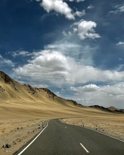 Mig La Pass Road in Ladakh: World’s Highest Motorable Road at 19,400 ft