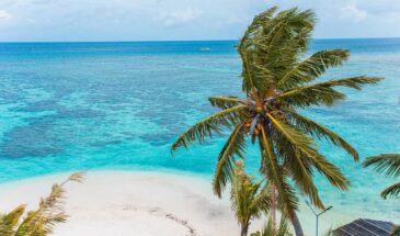 Thinnadoo: One of the best lo al islands in the Maldives